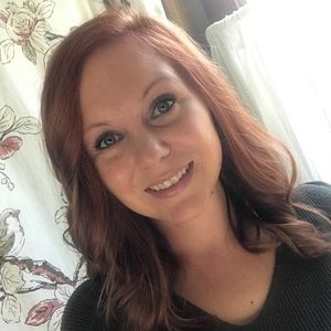 Meet your Posher, Whitney